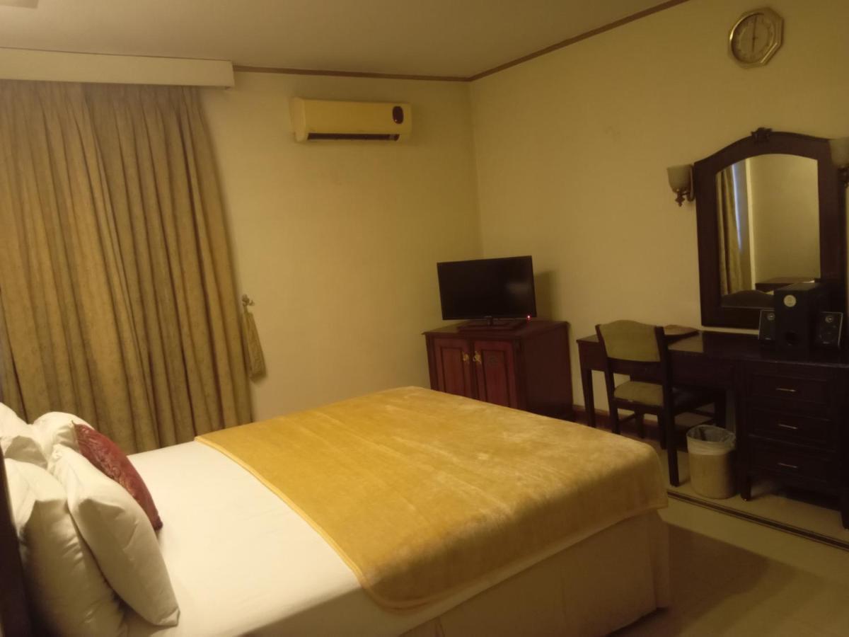 Hotel Shalimar 라왈핀디 외부 사진