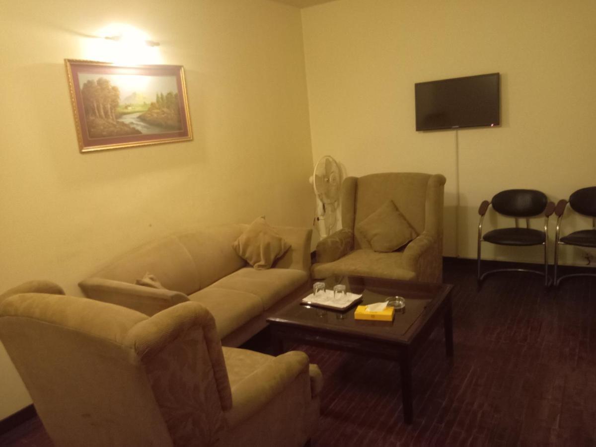 Hotel Shalimar 라왈핀디 외부 사진